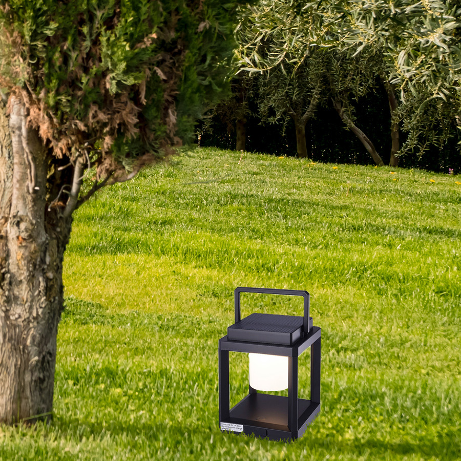 Solarna LED lampa Patron ML-2202B kvadratna